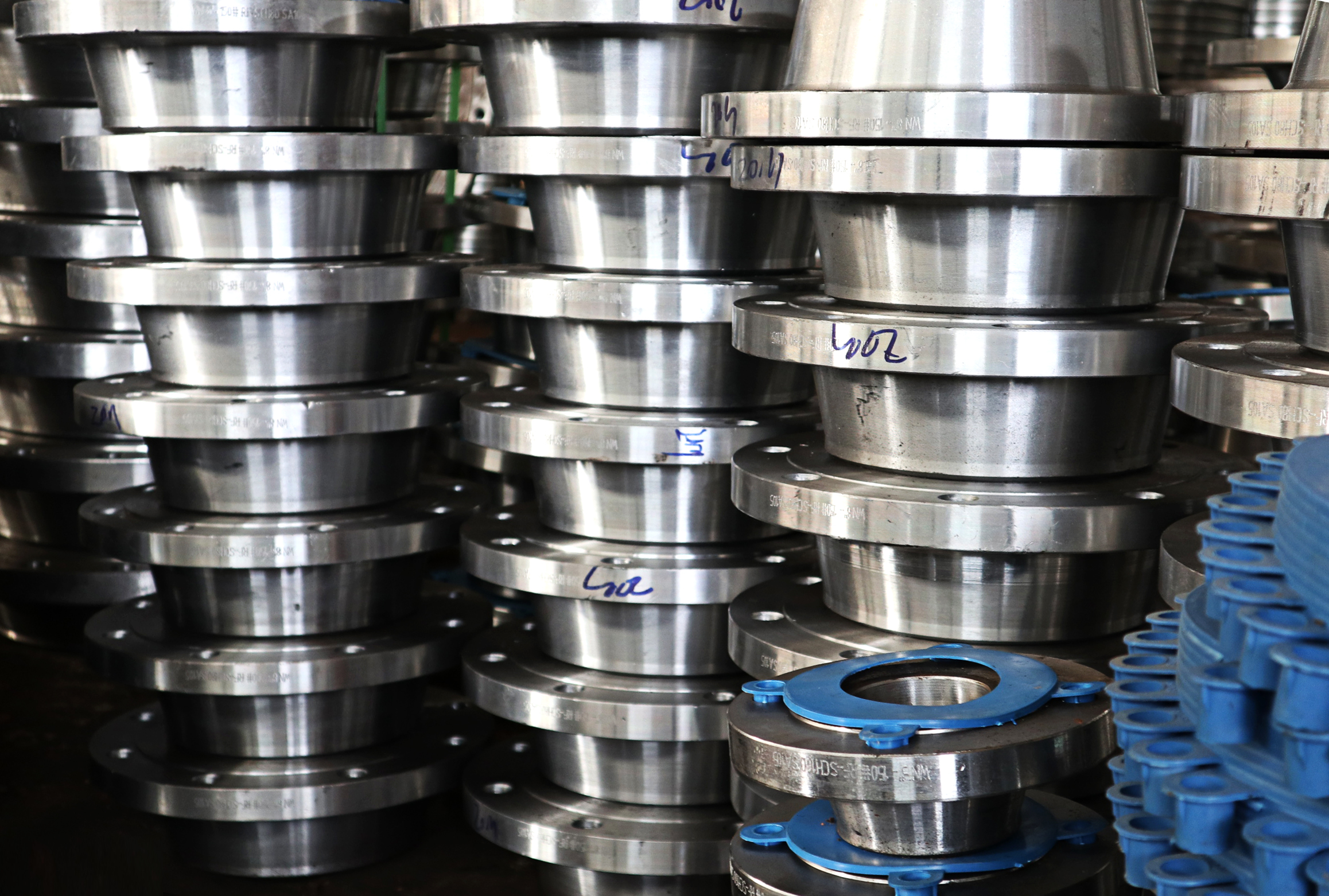 加工不銹鋼法蘭時存在什么樣的問題以及如何解決？